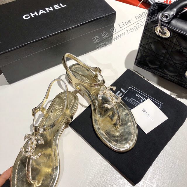 Chanel女鞋 香奈兒2020春夏新款珍珠雙c夾趾涼鞋  naq1186